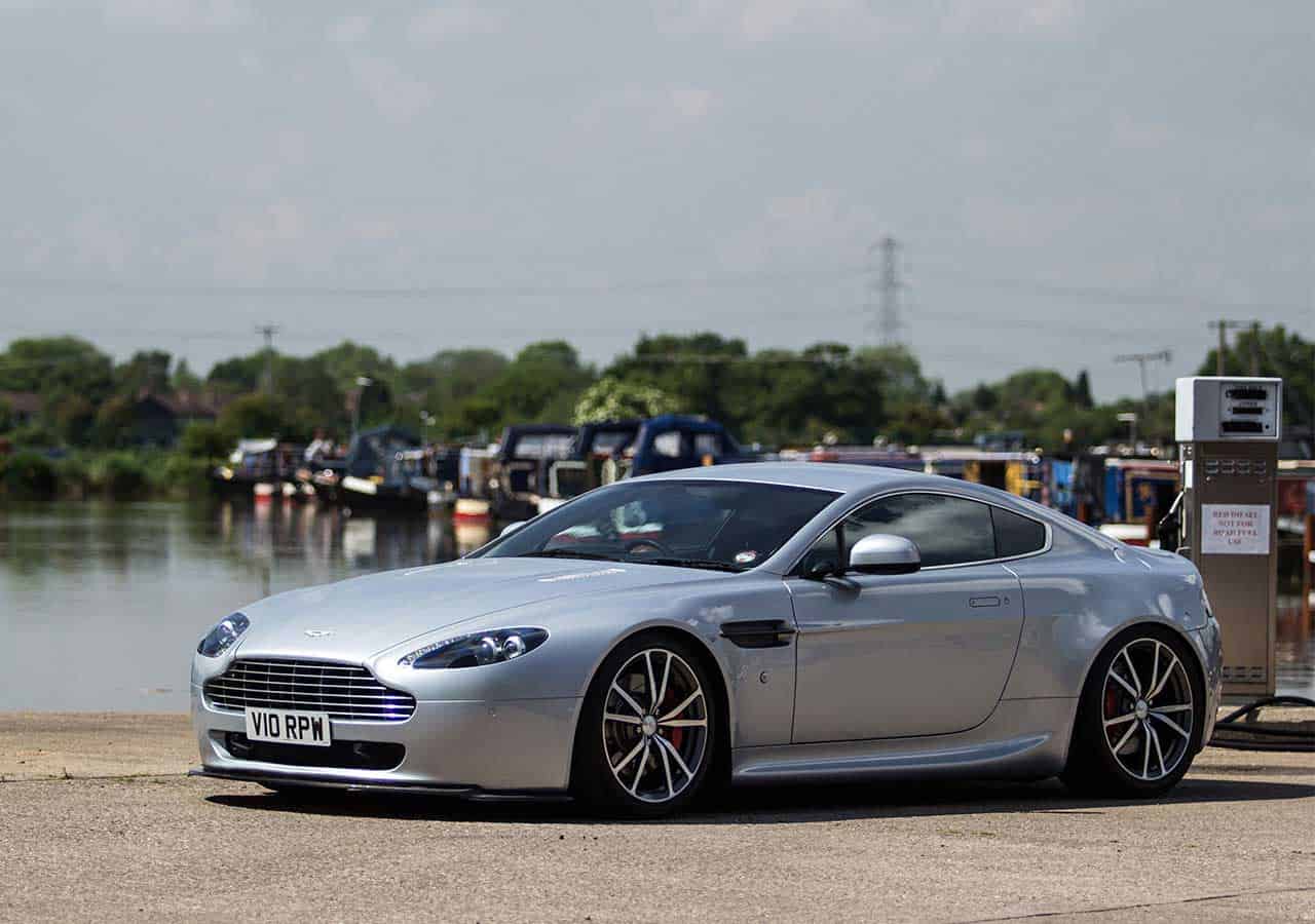 Aston Martin Coupe