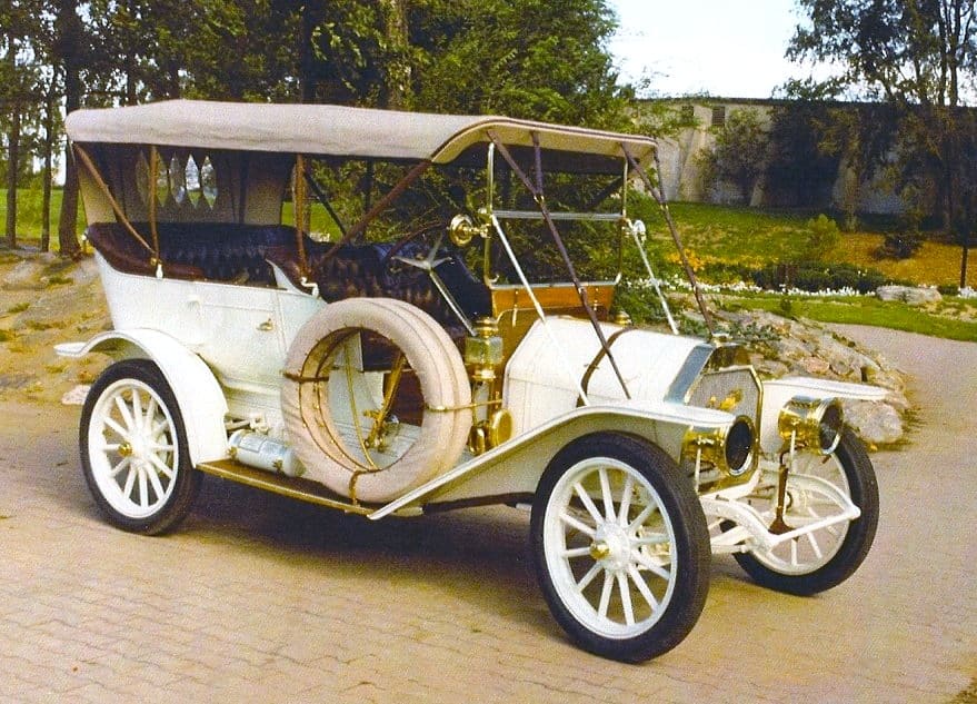1910 Overland Automobile Model 42